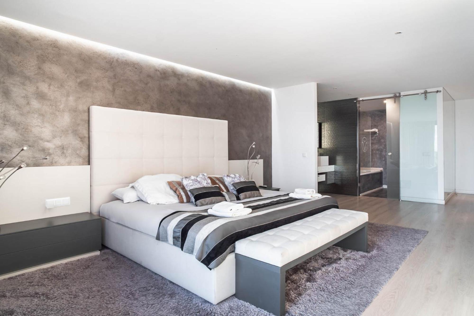 Luxury Sea View Apartment In Puerto De Alcudia ภายนอก รูปภาพ