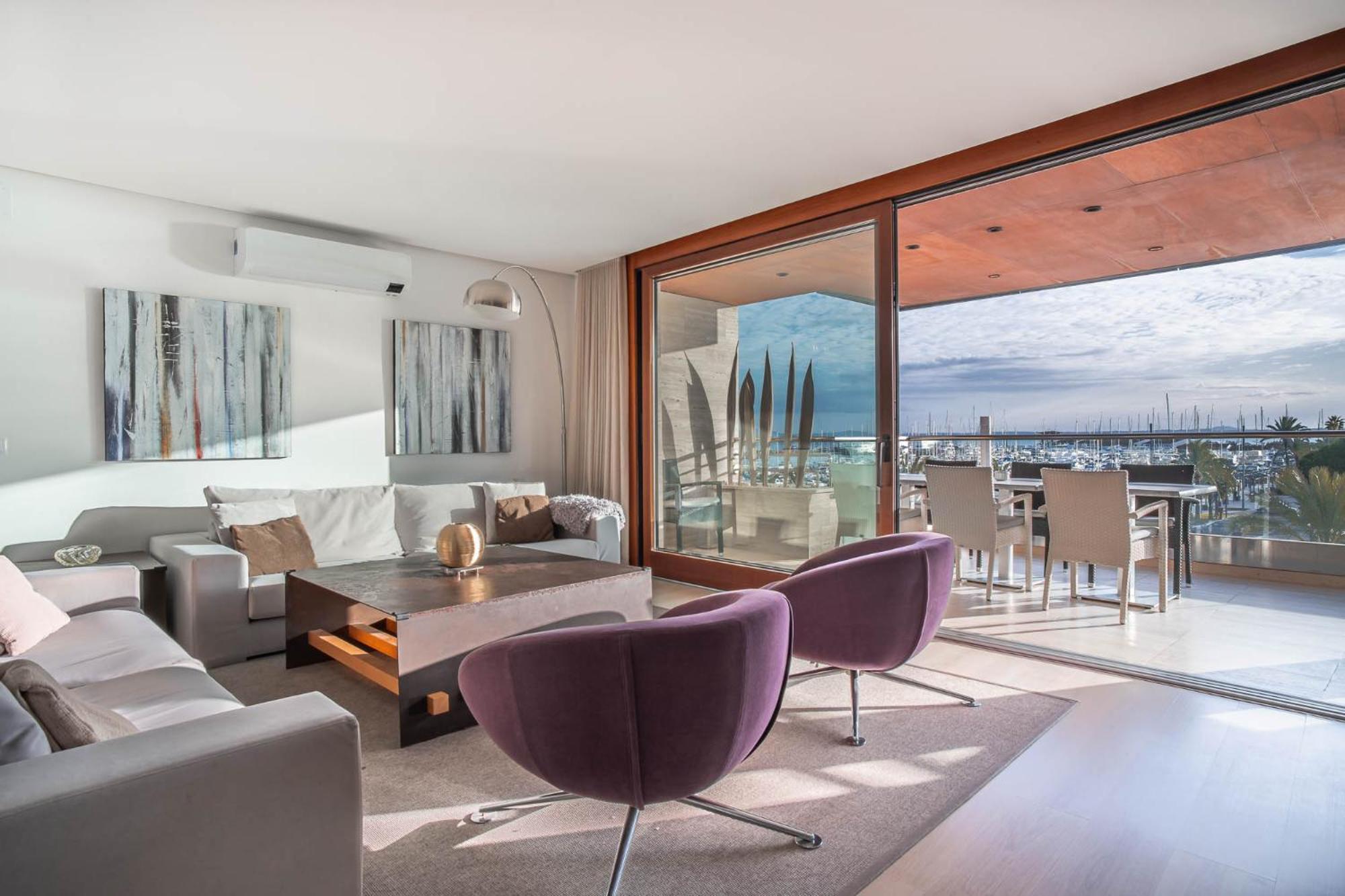 Luxury Sea View Apartment In Puerto De Alcudia ภายนอก รูปภาพ